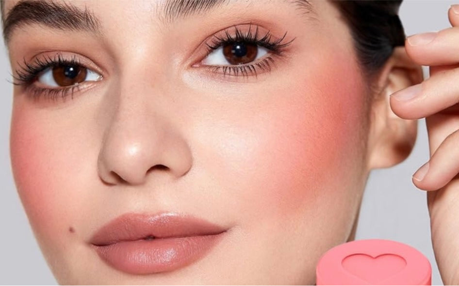 Heart stamp blush (Saucy)